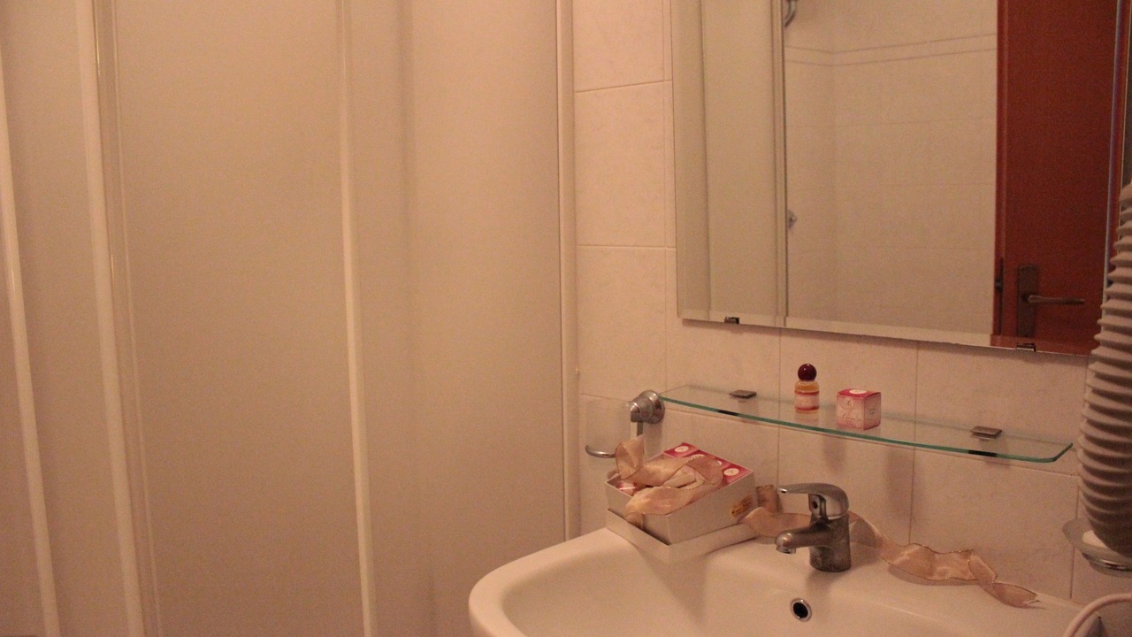 Photo of Bathroom in Falerna