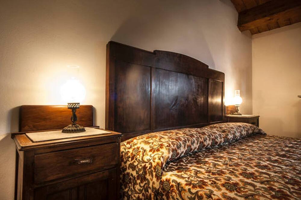 Photo of Bedroom in Santa Sofia dʼEpiro