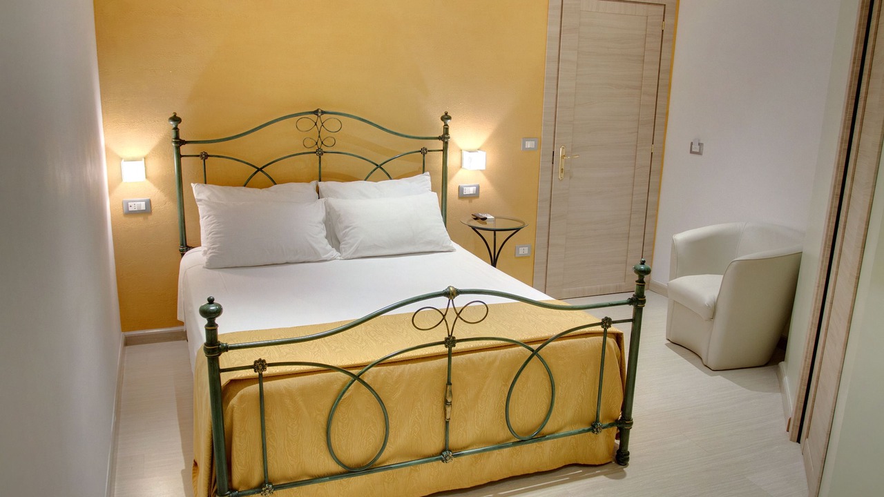 Photo of Bedroom in Scalea