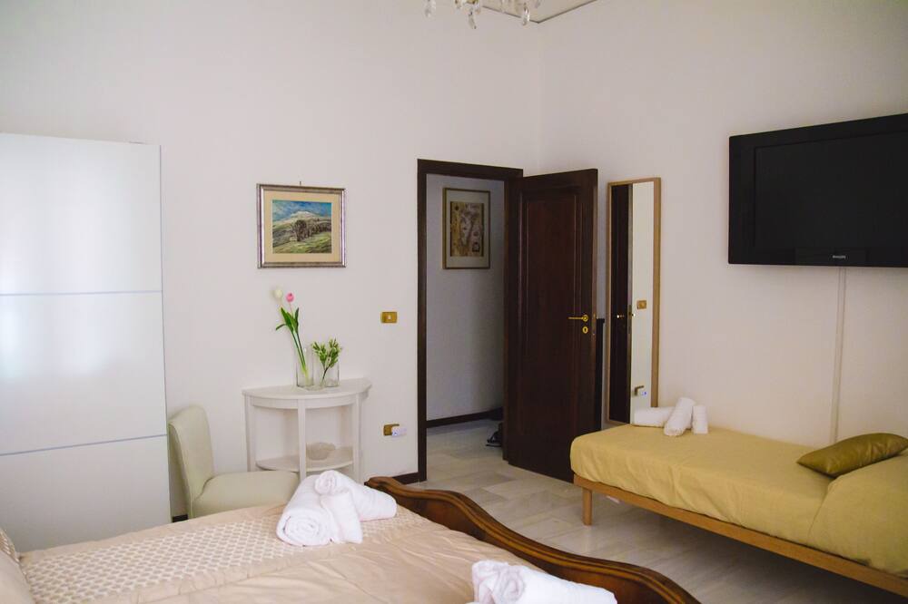 Photo of Bedroom in Arenella