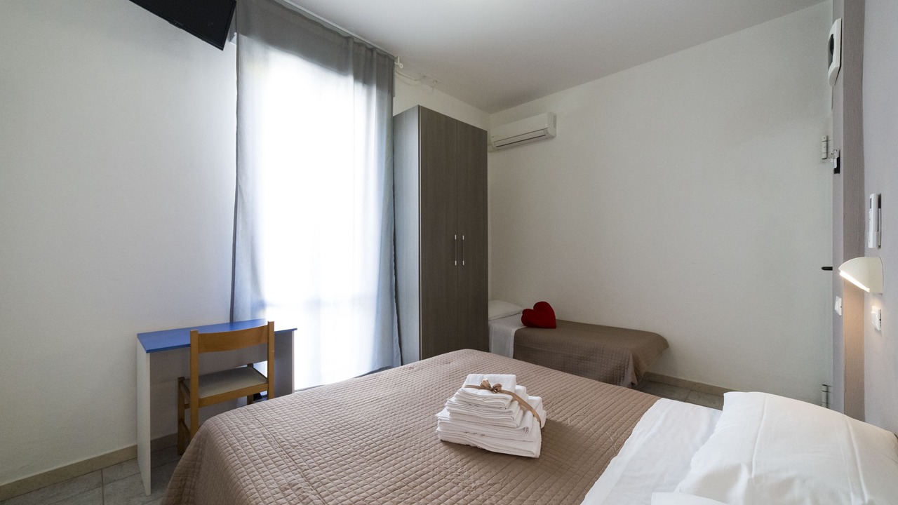 Photo of Bedroom in Marina Centro
