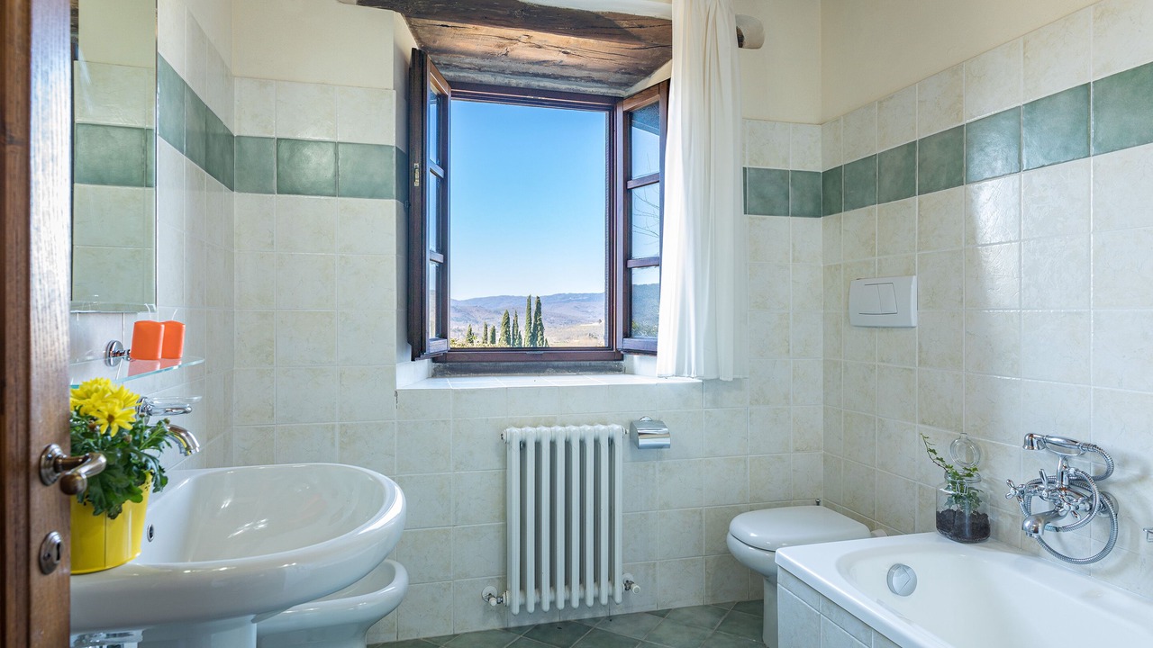 Photo of Bathroom in Laterina
