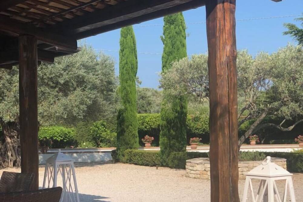 Photo of Patio Balcony in Locri