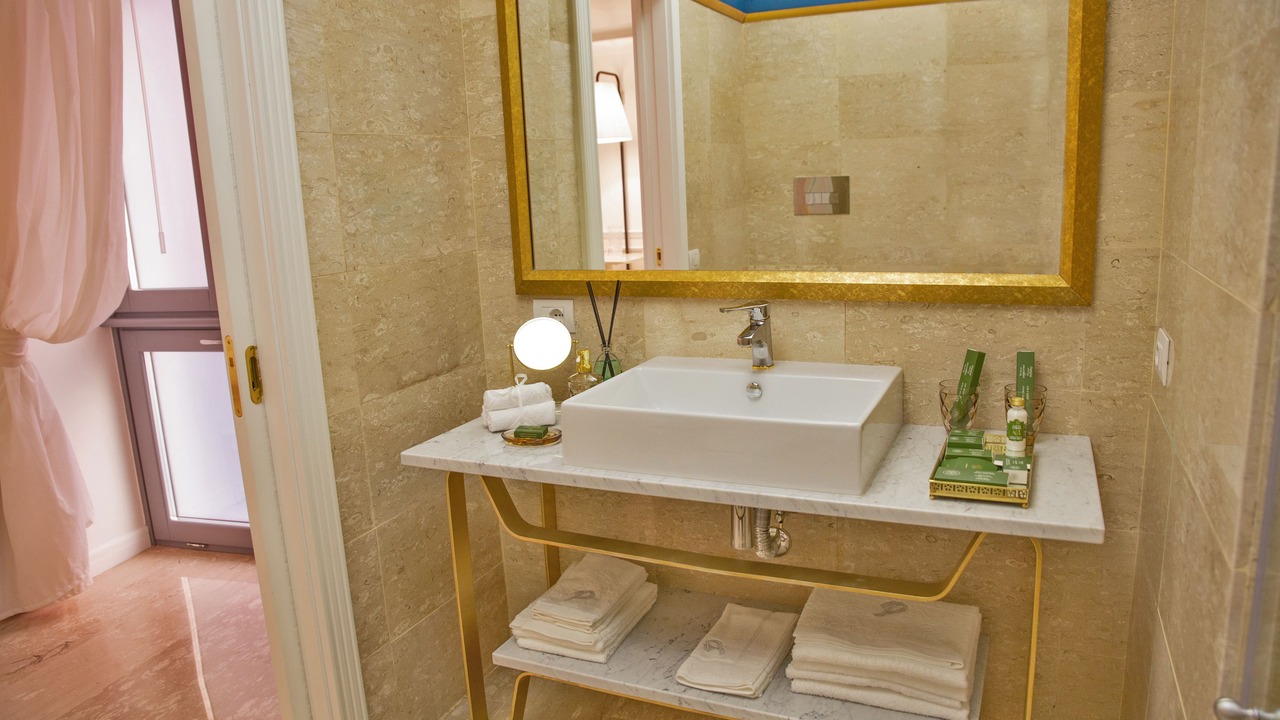 Photo of Bathroom in Procida