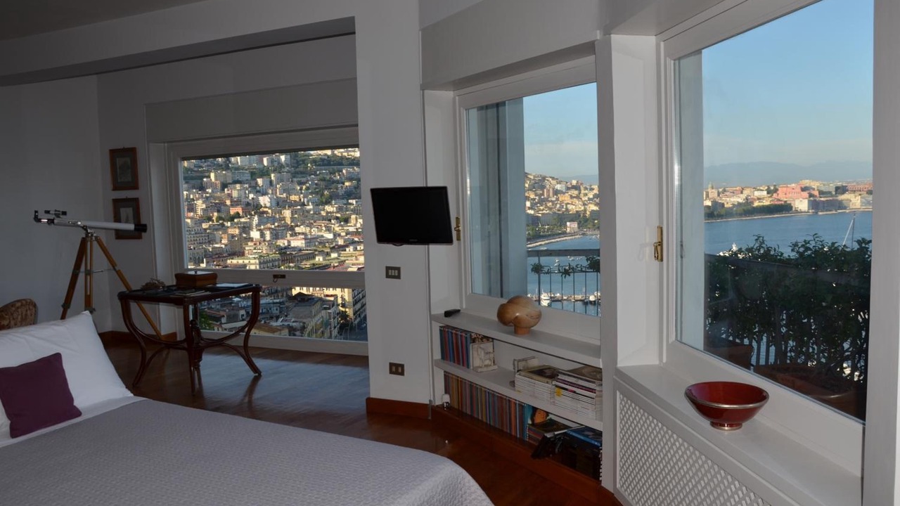 Photo of Bedroom in Mergellina