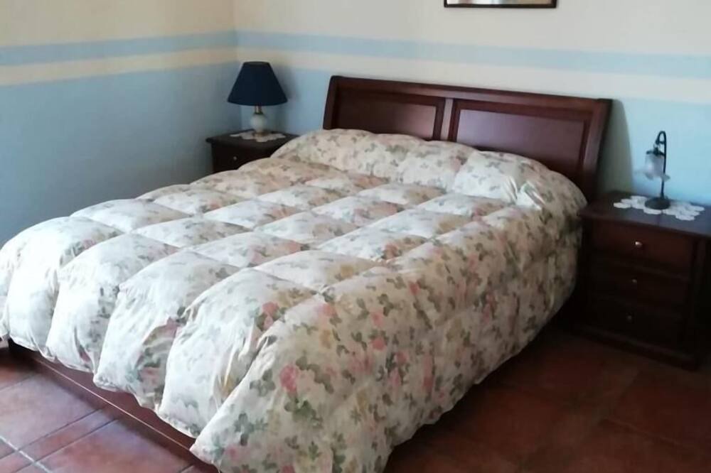 Photo of Bedroom in Castel Campagnano