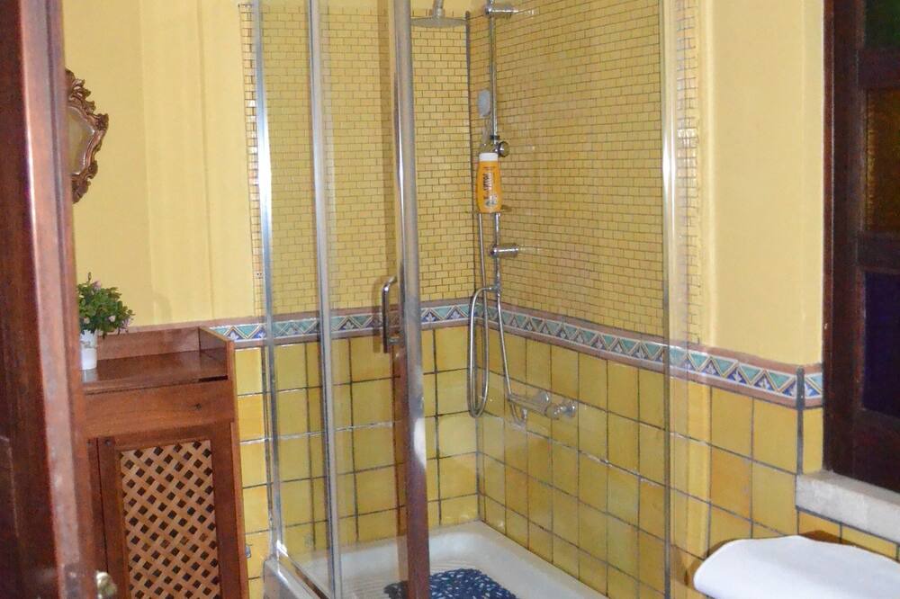 Photo of Bedroom in Castel Campagnano