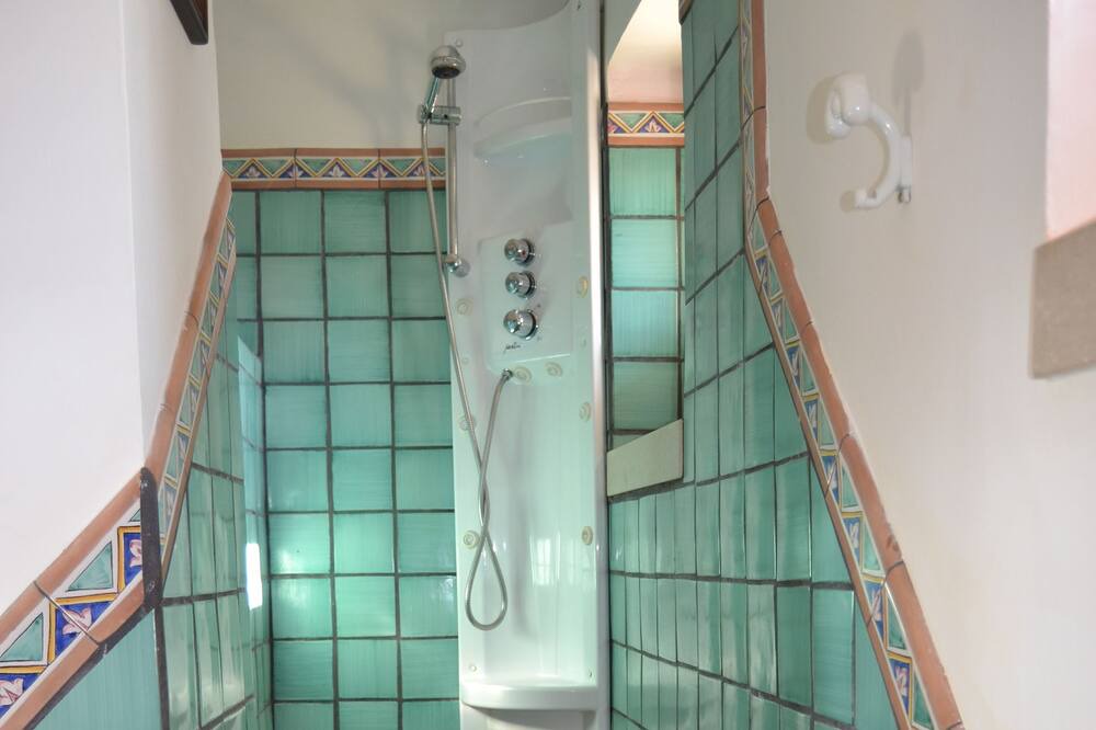 Photo of Bathroom in Castel Campagnano