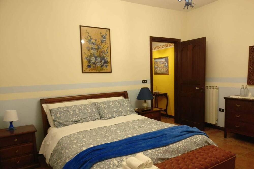 Photo of Bedroom in Castel Campagnano