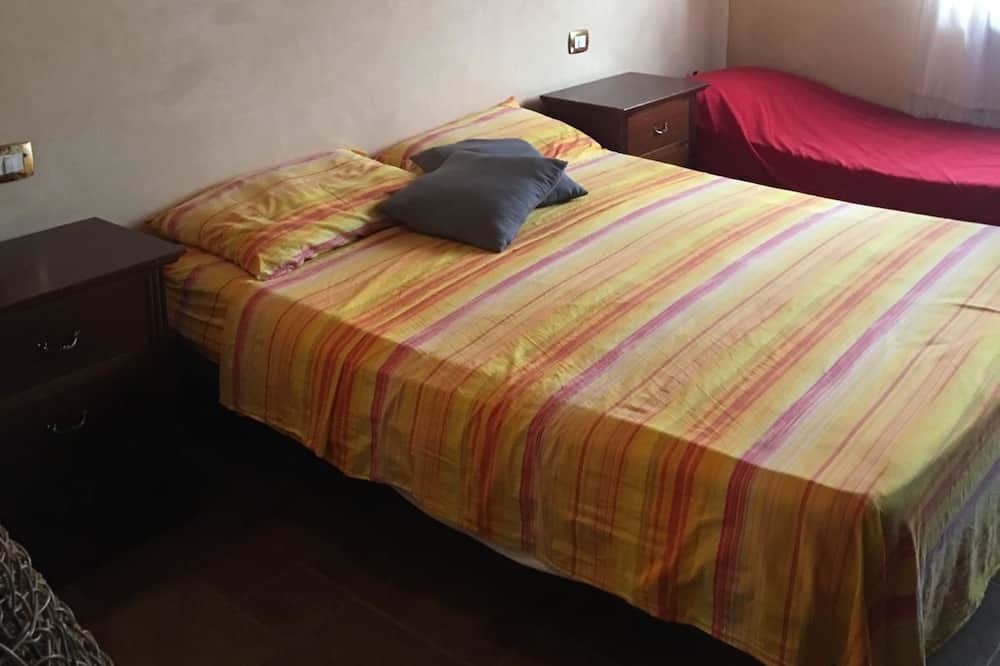 Photo of Bedroom in Terzigno