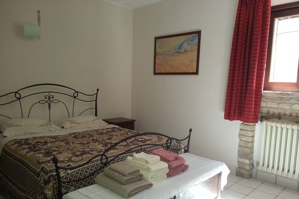 Photo of Bedroom in Cepagatti