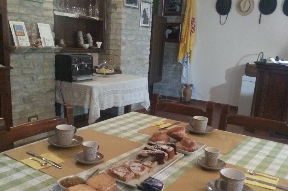 Photo of Others in Cepagatti