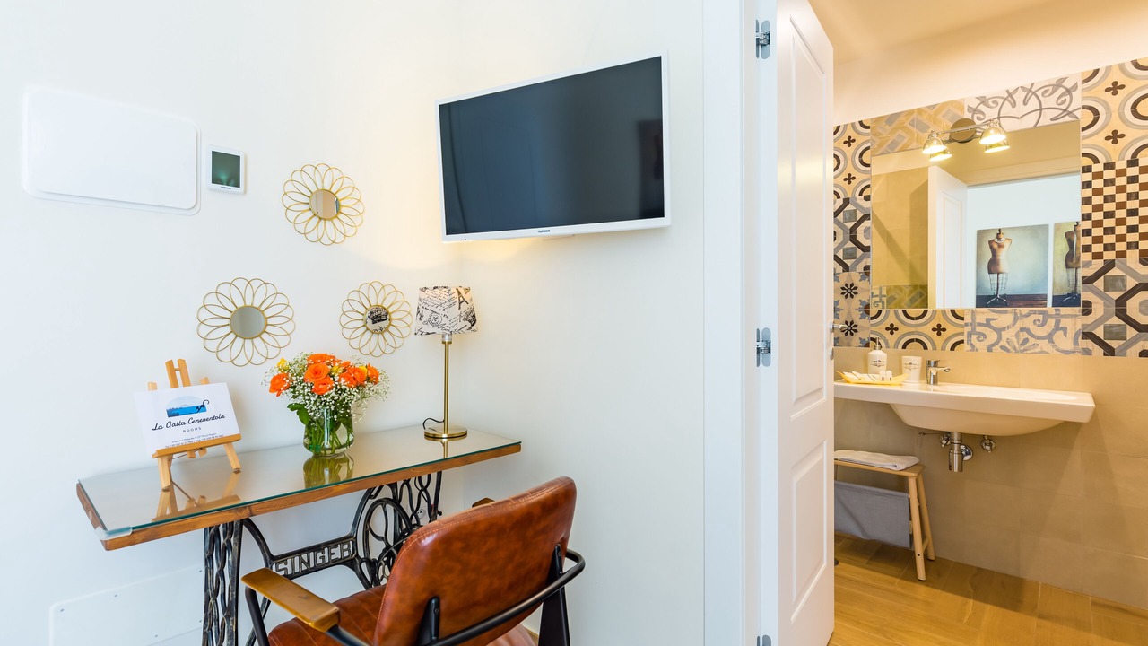 Photo of Bedroom in Naples