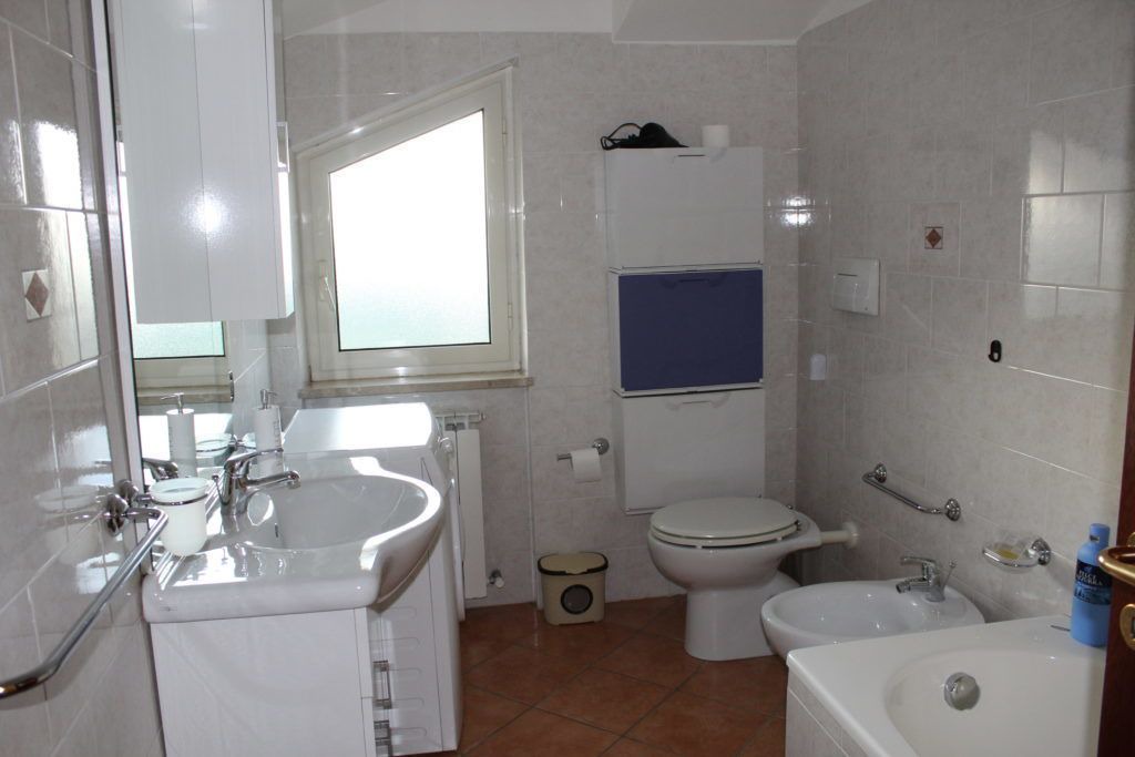 Photo of Bathroom in Carolei