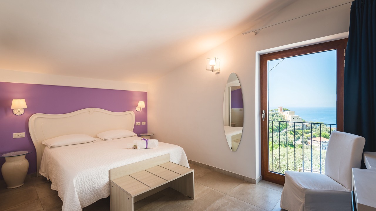 Photo of Bedroom in Massa Lubrense