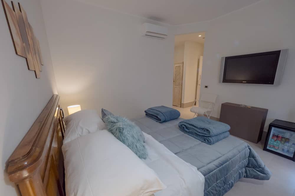 Photo of Bedroom in Nola