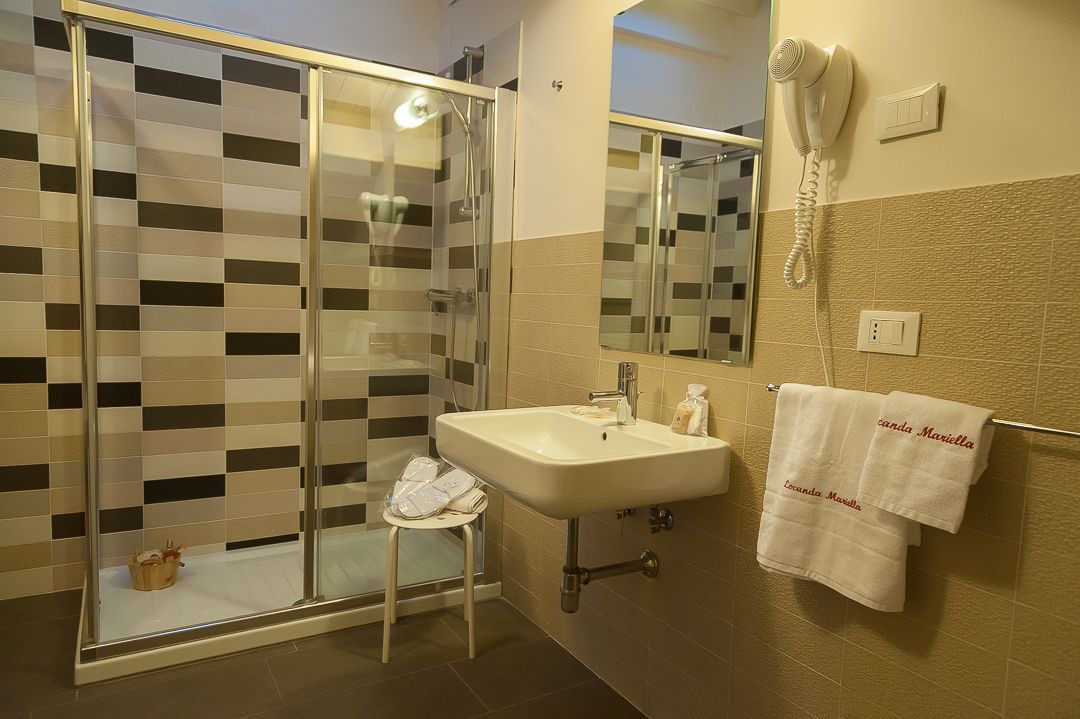 Photo of Bathroom in Poggio Picenze
