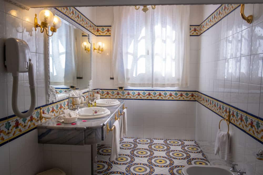 Photo of Bathroom in Sant'Antonio Abate