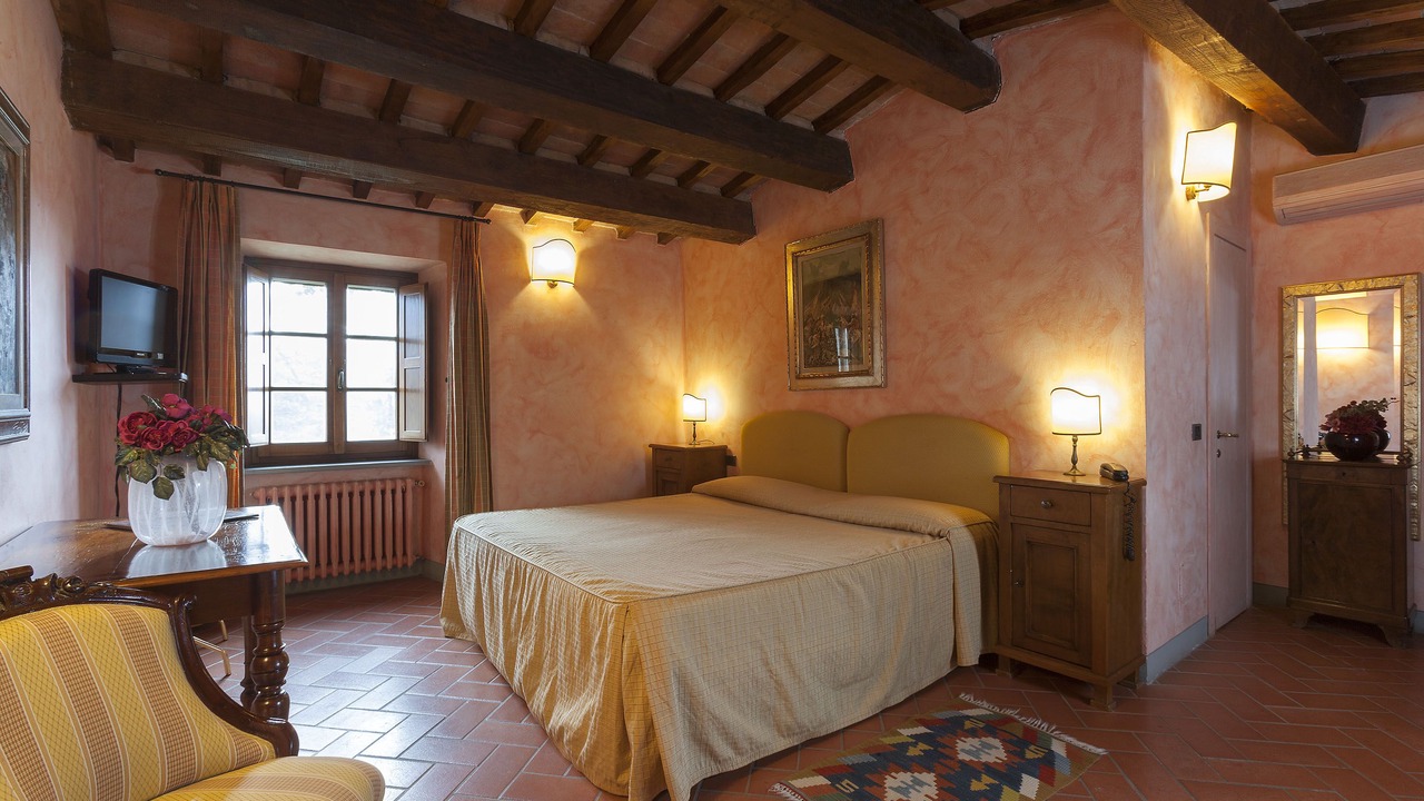 Photo of Bedroom in San Casciano in Val di Pesa
