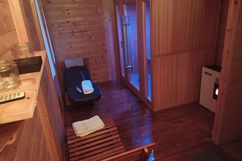 Photo of Bathroom in Paupisi