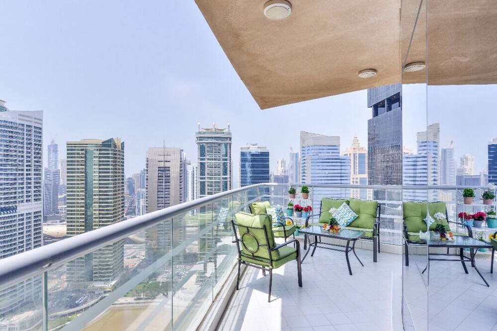 Photo of Patio Balcony in Jumeirah Lake Towers