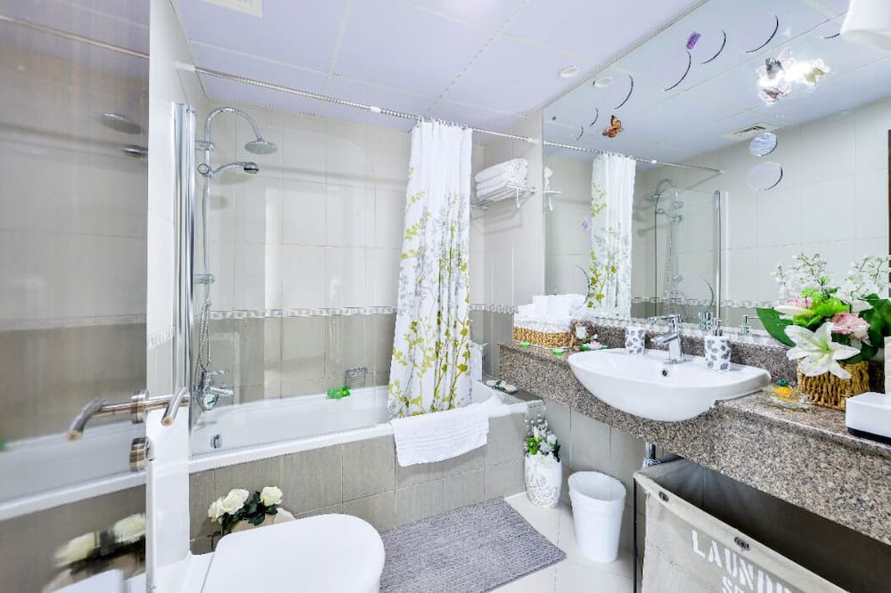 Photo of Bathroom in Jumeirah Lake Towers