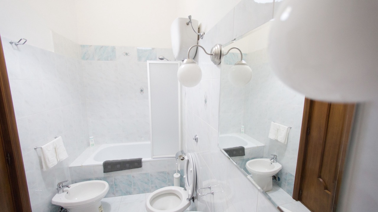Photo of Bathroom in Sant'Agata de'Goti