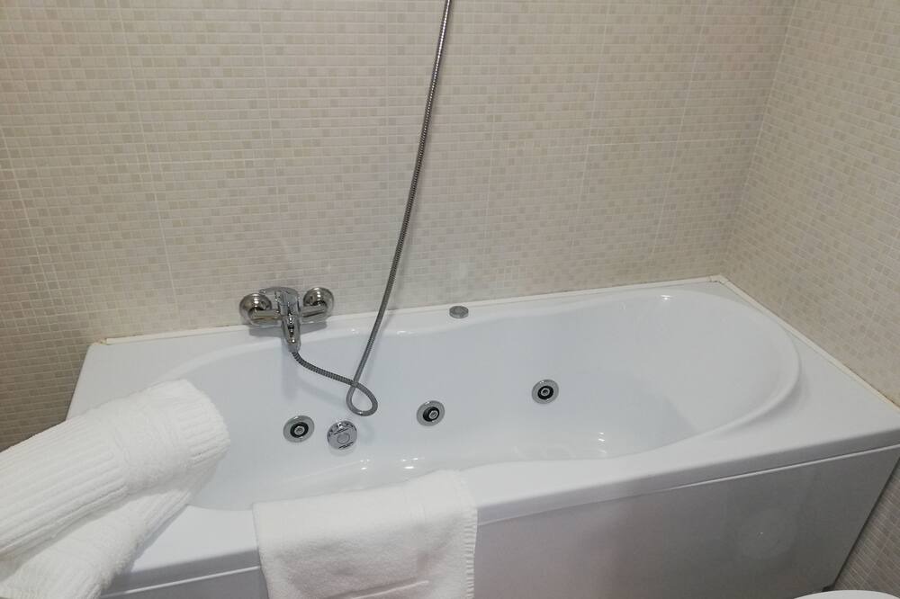 Photo of Bathroom in Mount Vesuvius - Pompei