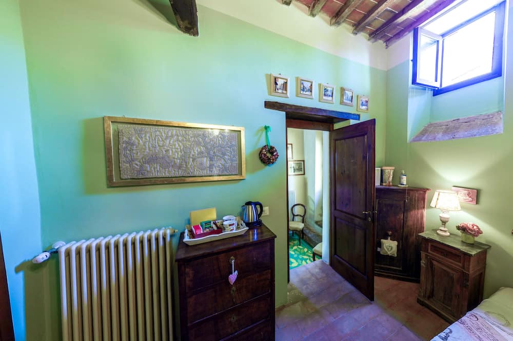 Photo of Bedroom in Badia Agnano