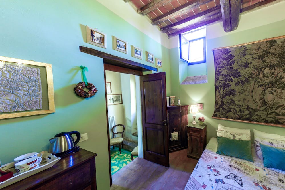 Photo of Bedroom in Badia Agnano