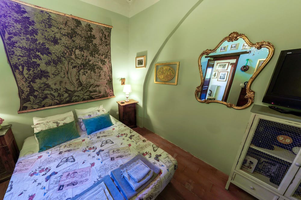 Photo of Bedroom in Badia Agnano