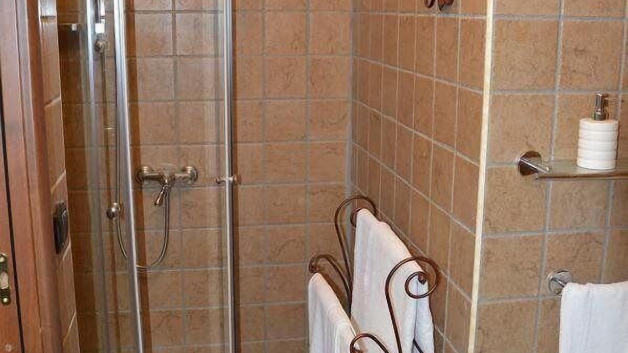 Photo of Bathroom in Bianco
