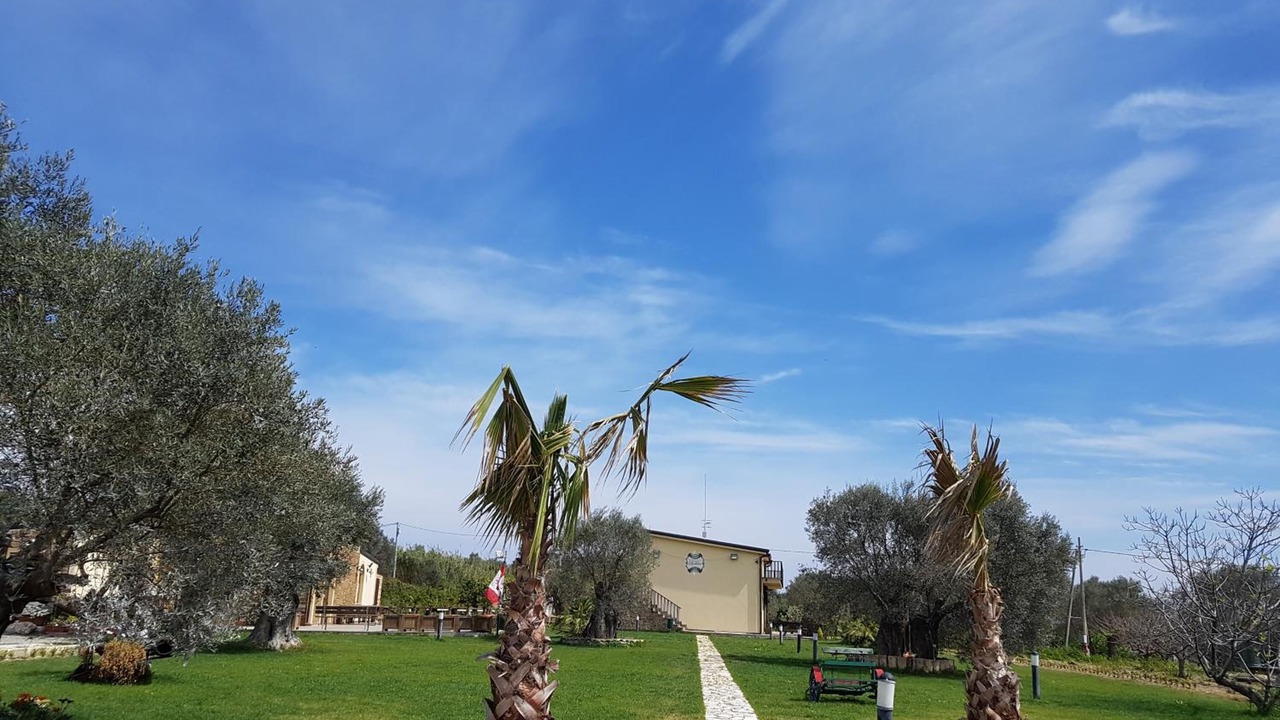 Photo of Outdoor in Bianco