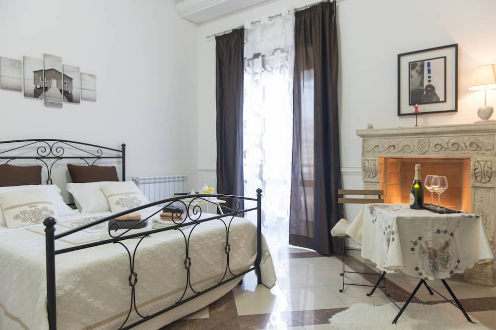 Photo of Bedroom in Aversa