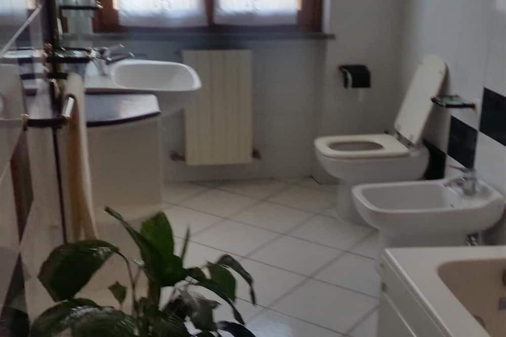 Photo of Bathroom in Bovara