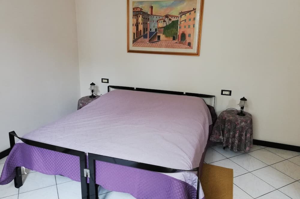 Photo of Bedroom in Bovara
