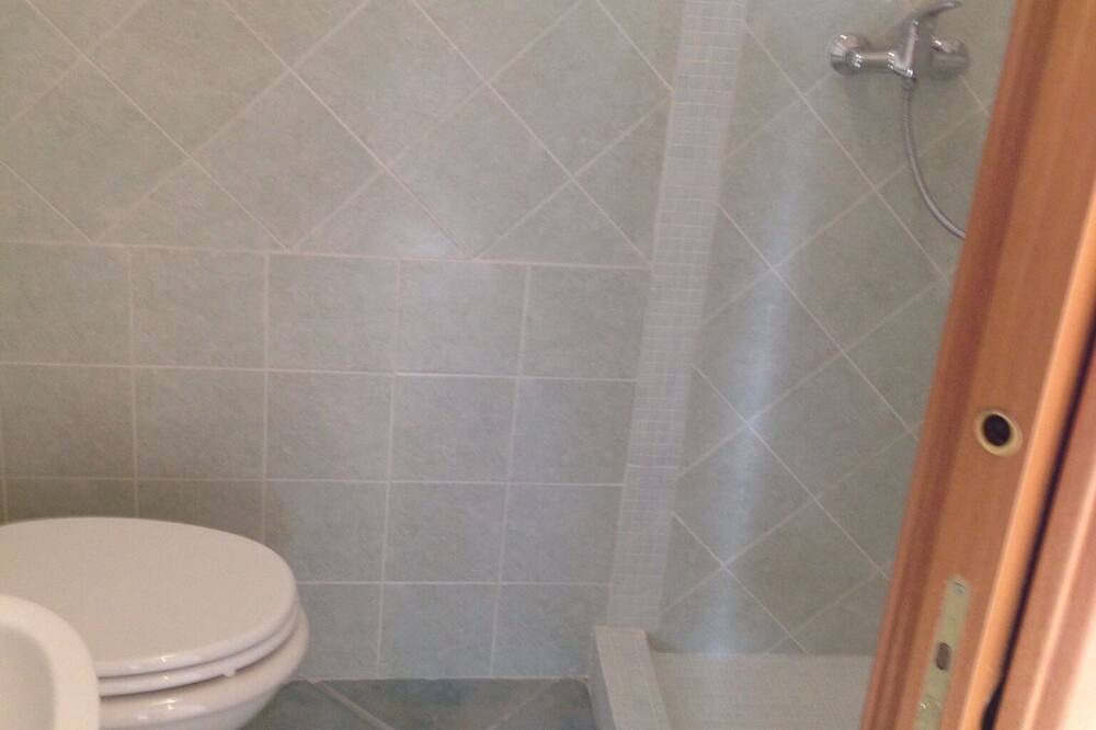 Photo of Bathroom in Brancaleone