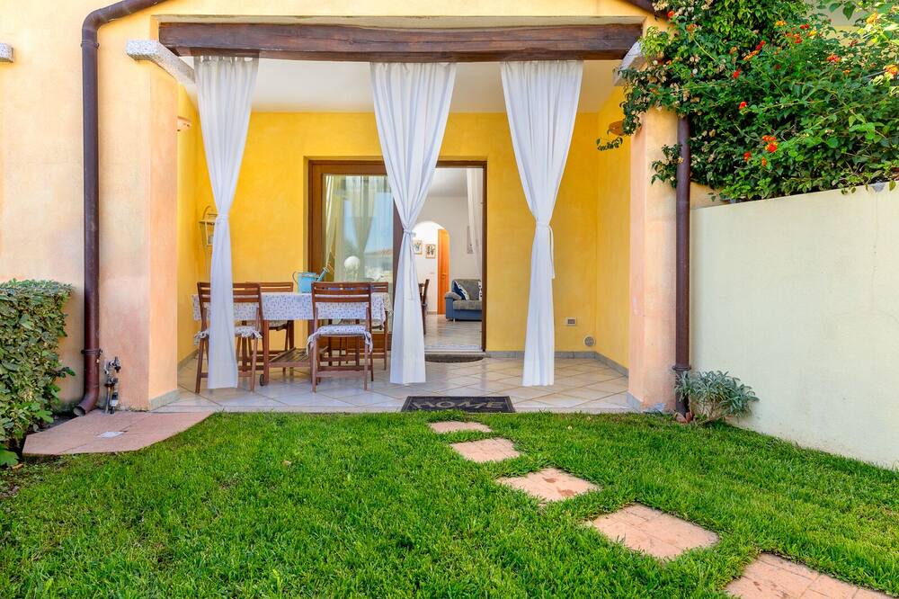 Photo of Patio Balcony in Murta Maria