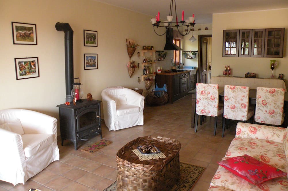 Photo of Livingroom in Barrea