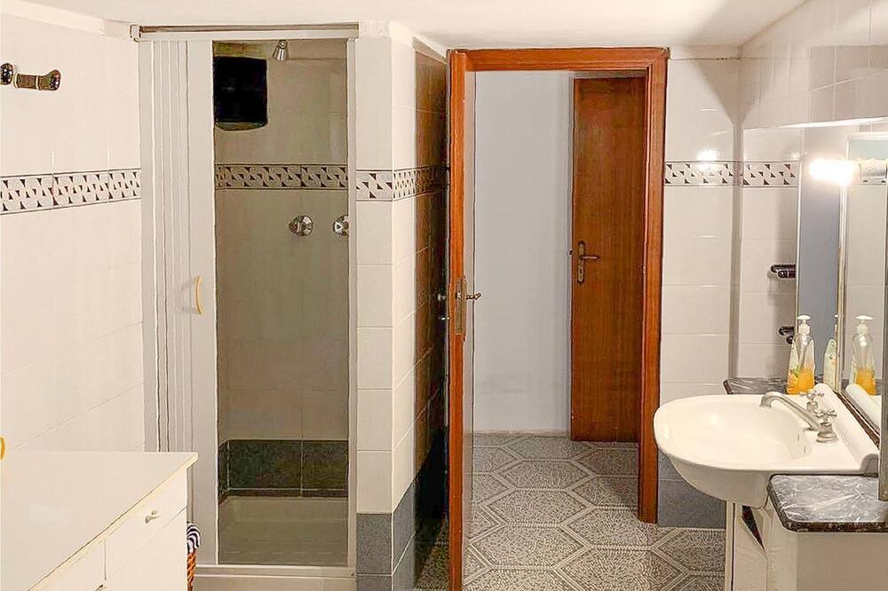 Photo of Bathroom in Calalunga-Pietragrande