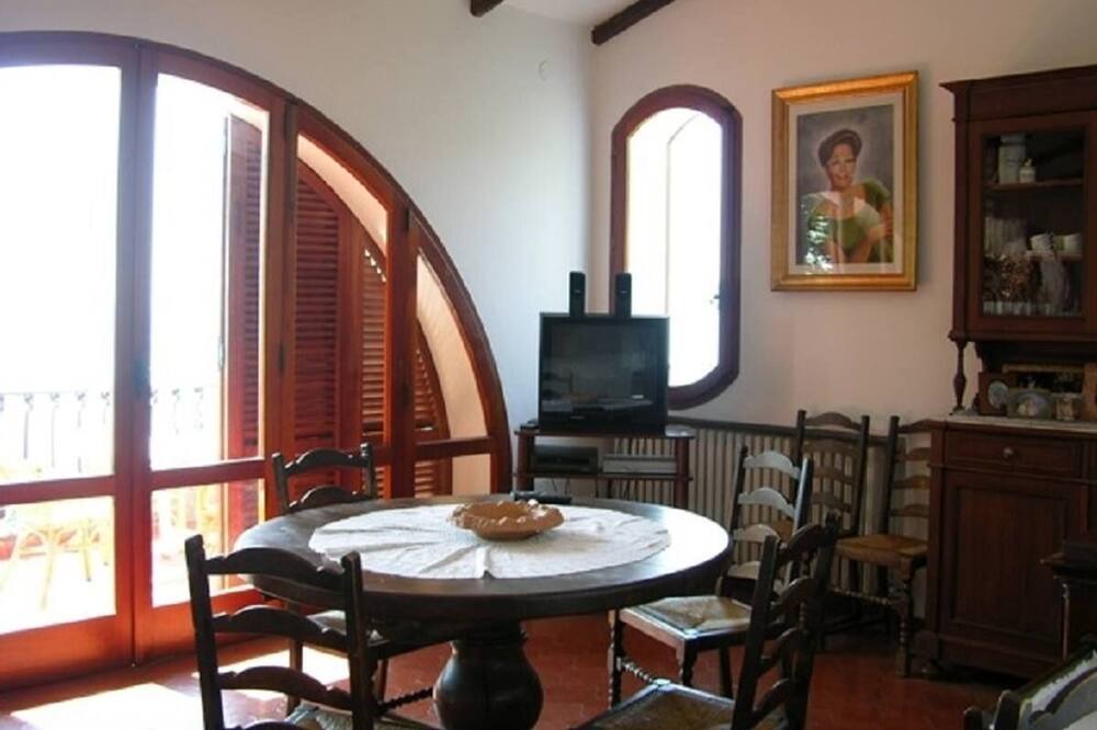 Photo of Livingroom in Maratea