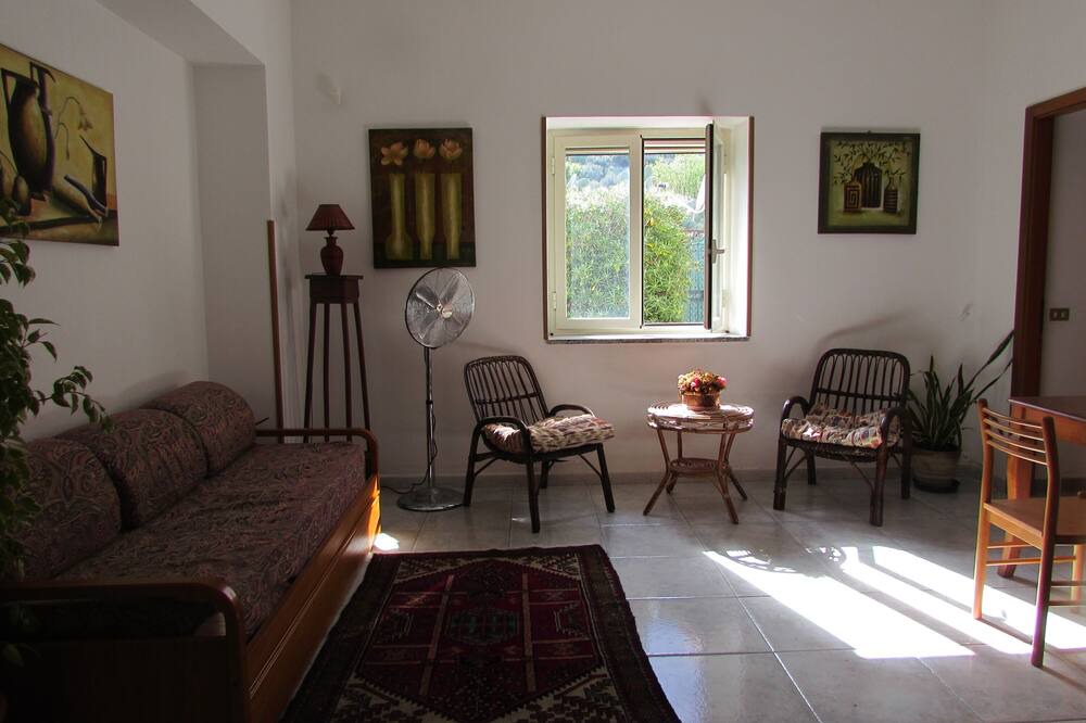 Photo of Livingroom in Monasterace