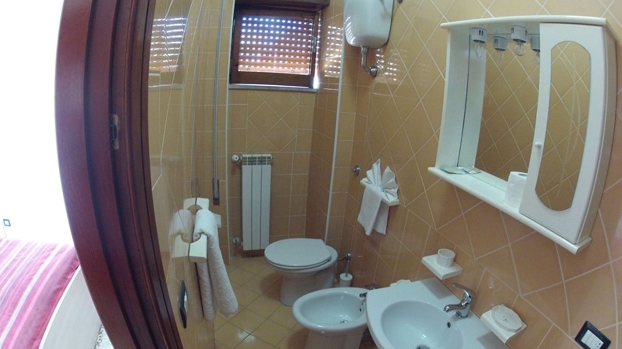 Photo of Bathroom in Minturno