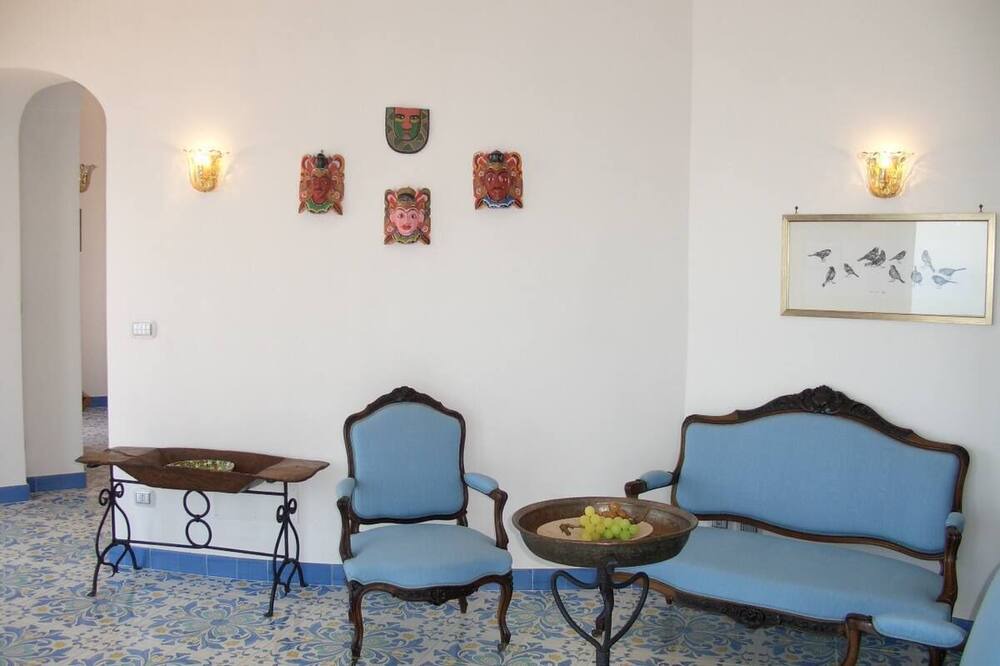 Photo of Livingroom in Furore