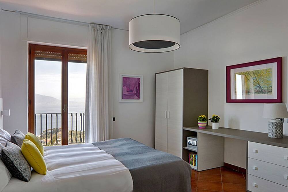 Photo of Bedroom in Priora