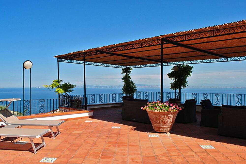Photo of Patio Balcony in Priora