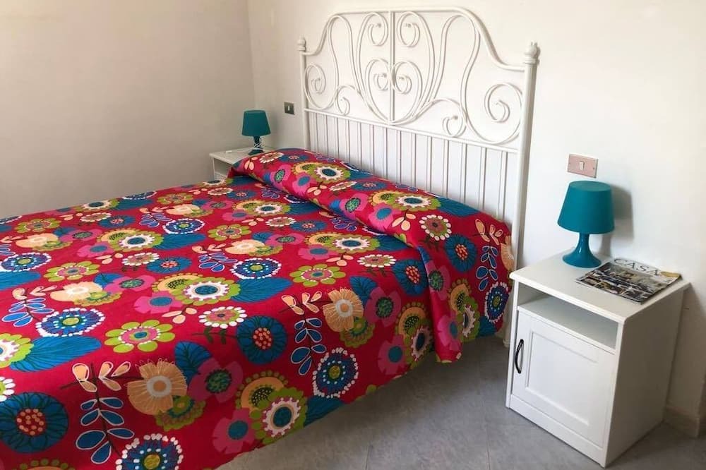Photo of Bedroom in Arpaise