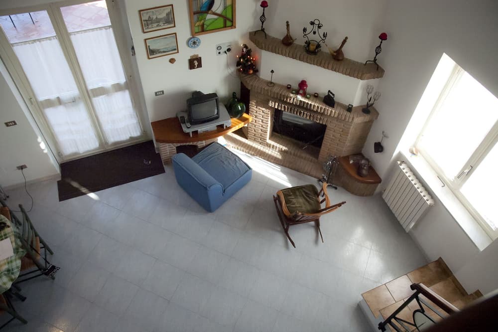 Photo of Livingroom in Arpaise