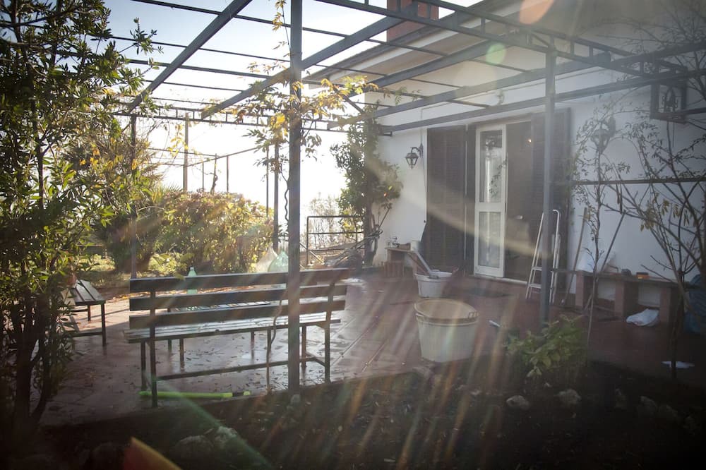 Photo of Patio Balcony in Arpaise