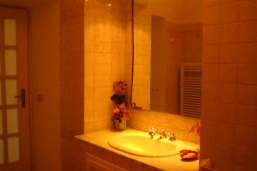 Photo of Bathroom in Gaeta